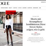 Screenshot Vogue Shorts und Feinstrumpfhosen