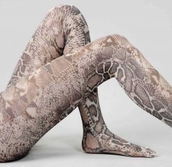 strumpfhose-im-schlangenlook Sofia Snake Tights von Swedish Stockings